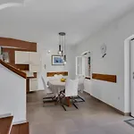 Seaside House With A Swimming Pool - Brac - 16300 Ferienhaus Sutivan