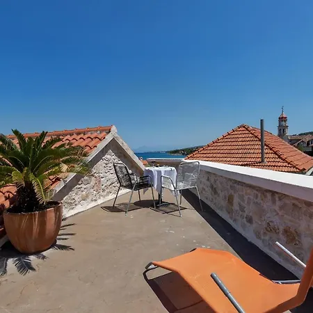 Seaside House With A Swimming Pool Sutivan, Brac - 16300 Holiday home